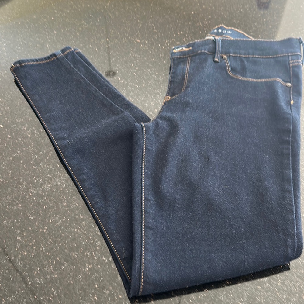 Mott & Bow mid-rise skinny jeans